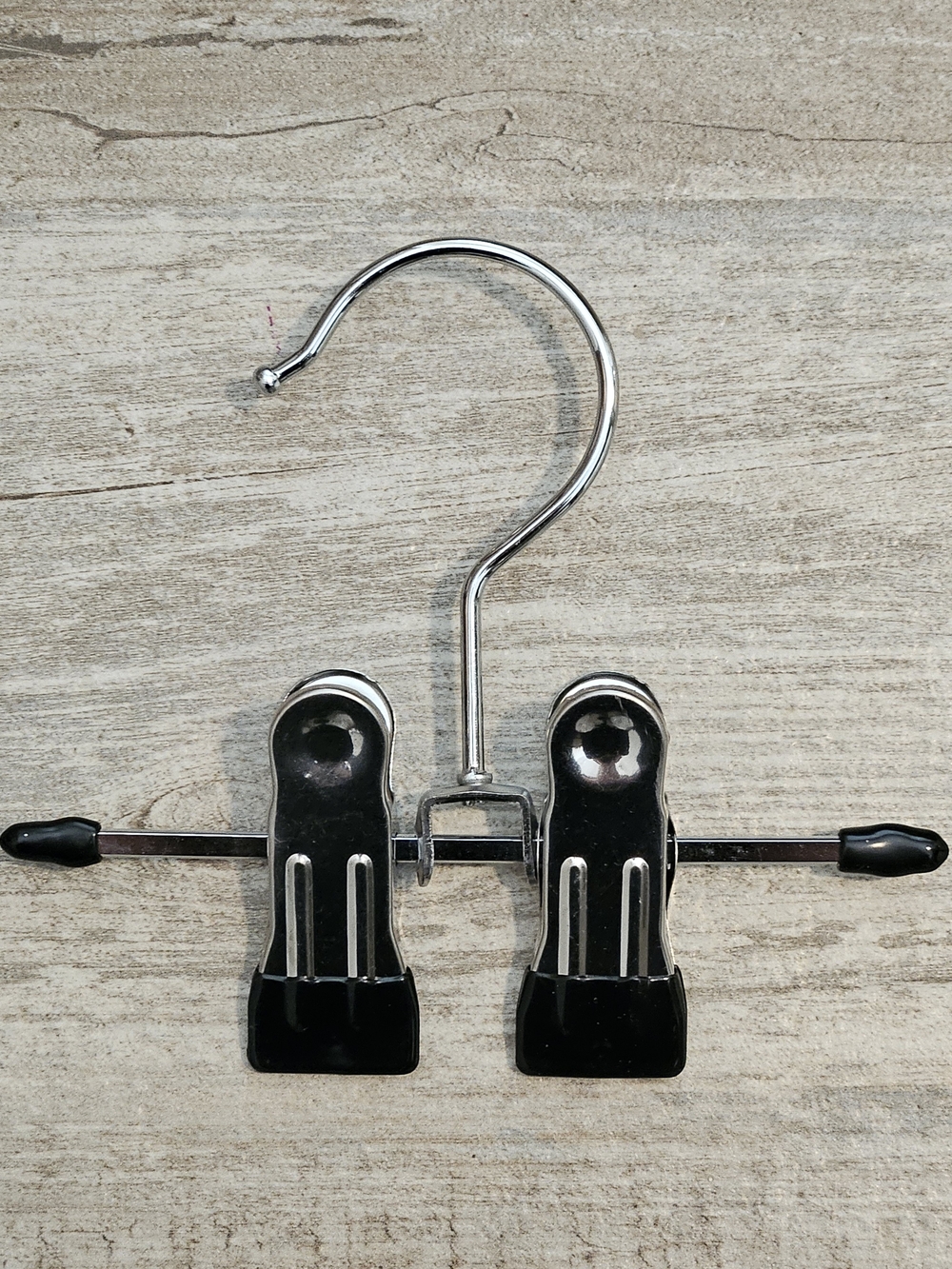 10 Piece Hangers With Clips